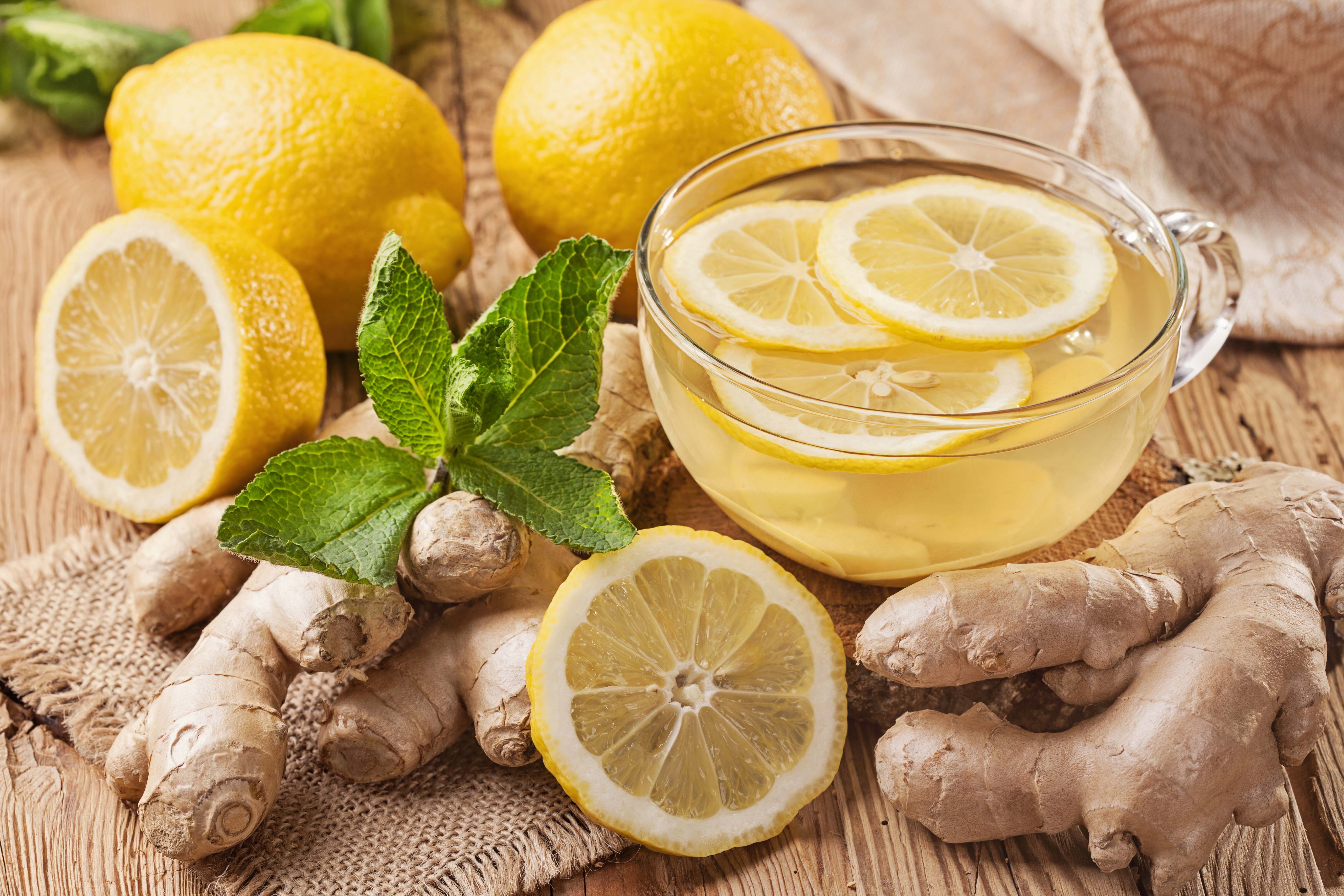 Immune Booster: 2 Minute Lemon Ginger Tea